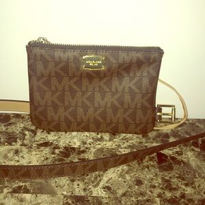 Belt and fanny combination